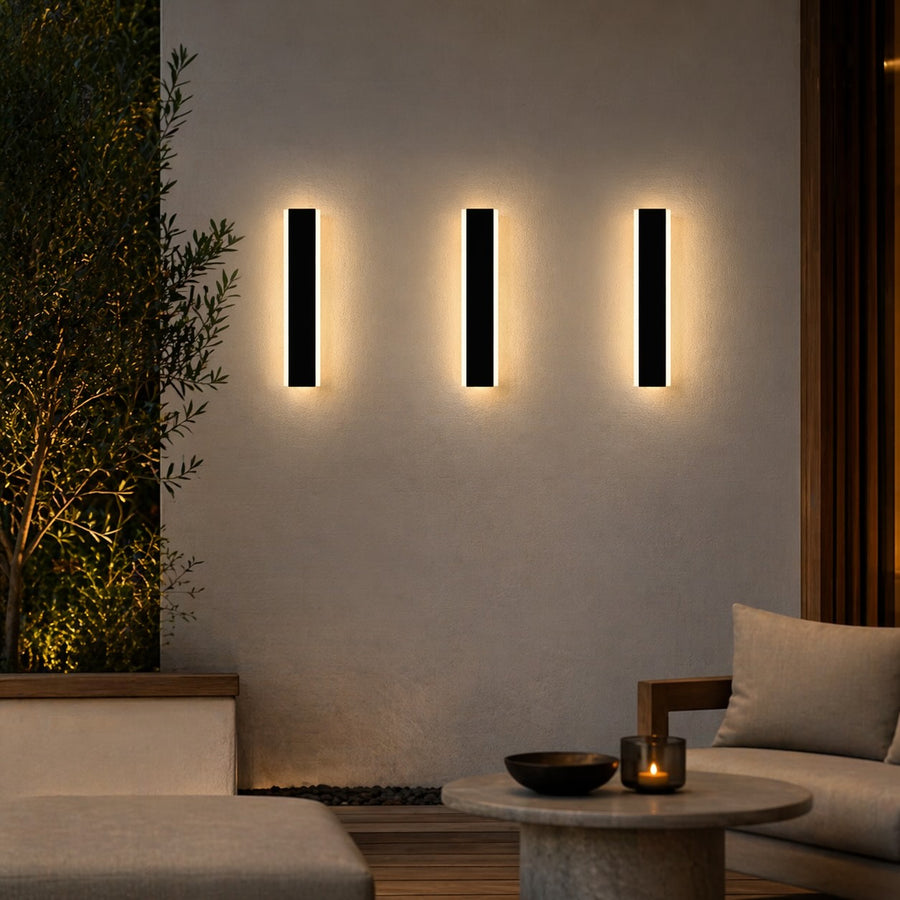 Black Vertical COB LED Strip Outdoor Wall Light IP65 Remote Dimmable