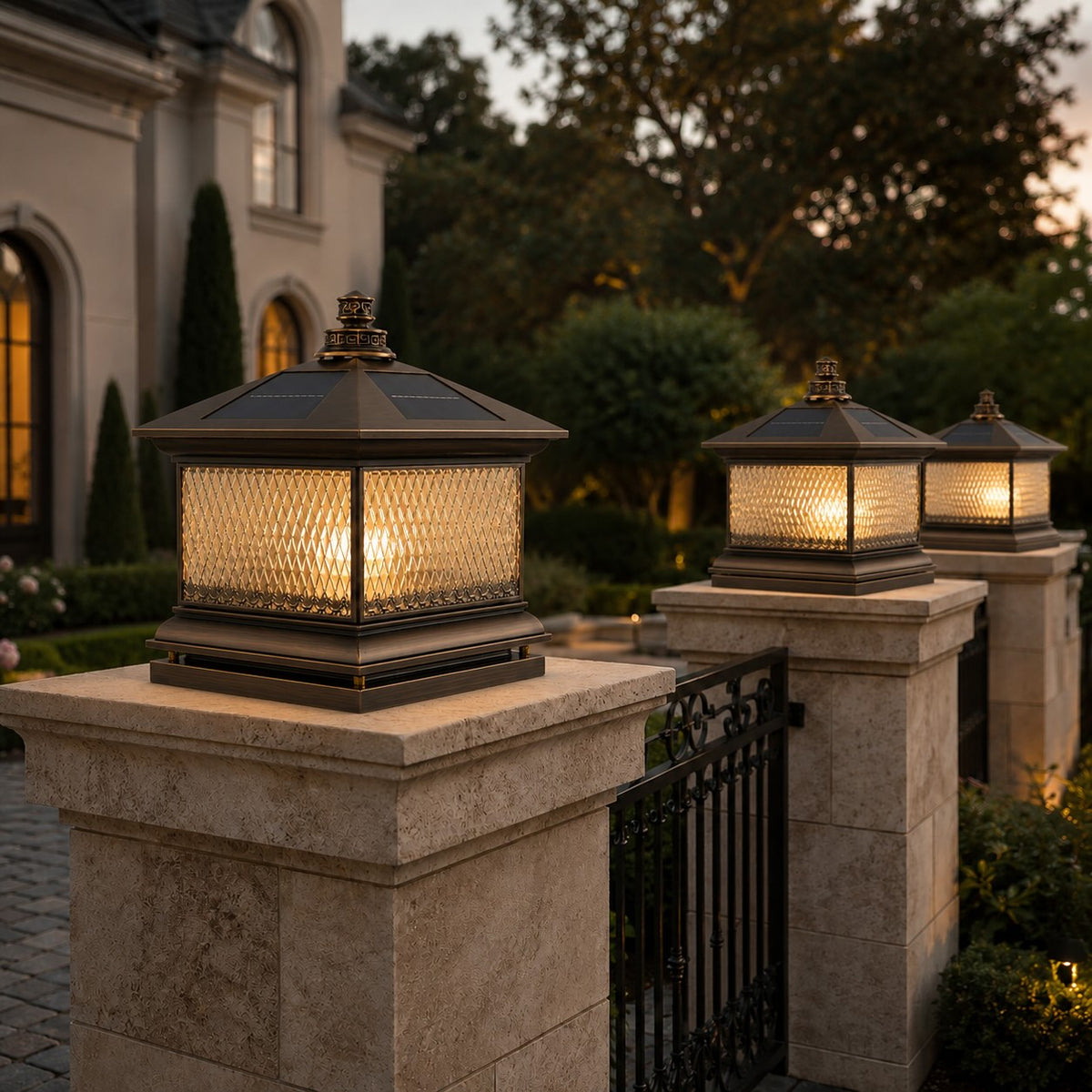 Diamond Glass Solar Post Light in Black Bronze or Copper Aluminium Remote IP65