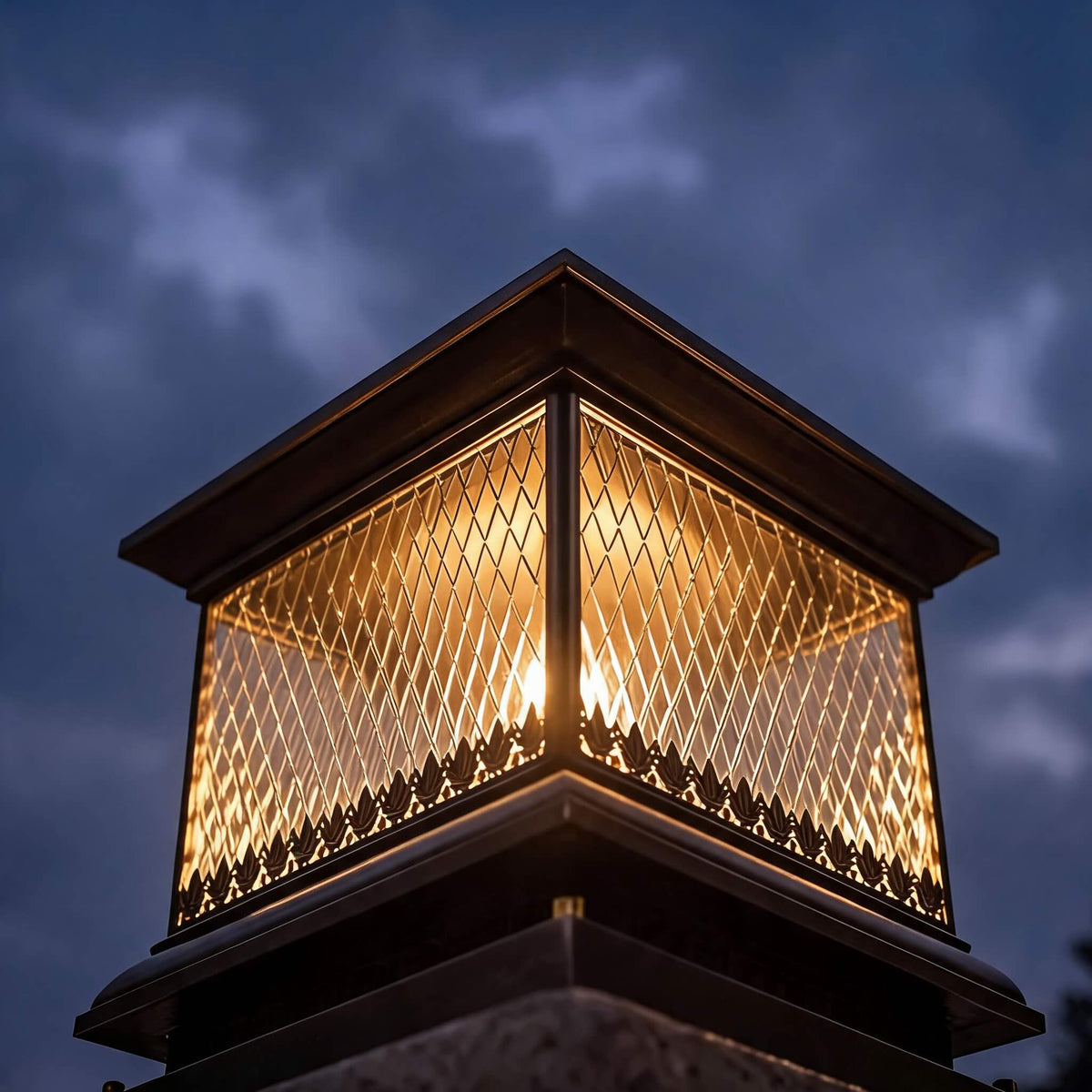 Diamond Glass Solar Post Light in Black Bronze or Copper Aluminium Remote IP65